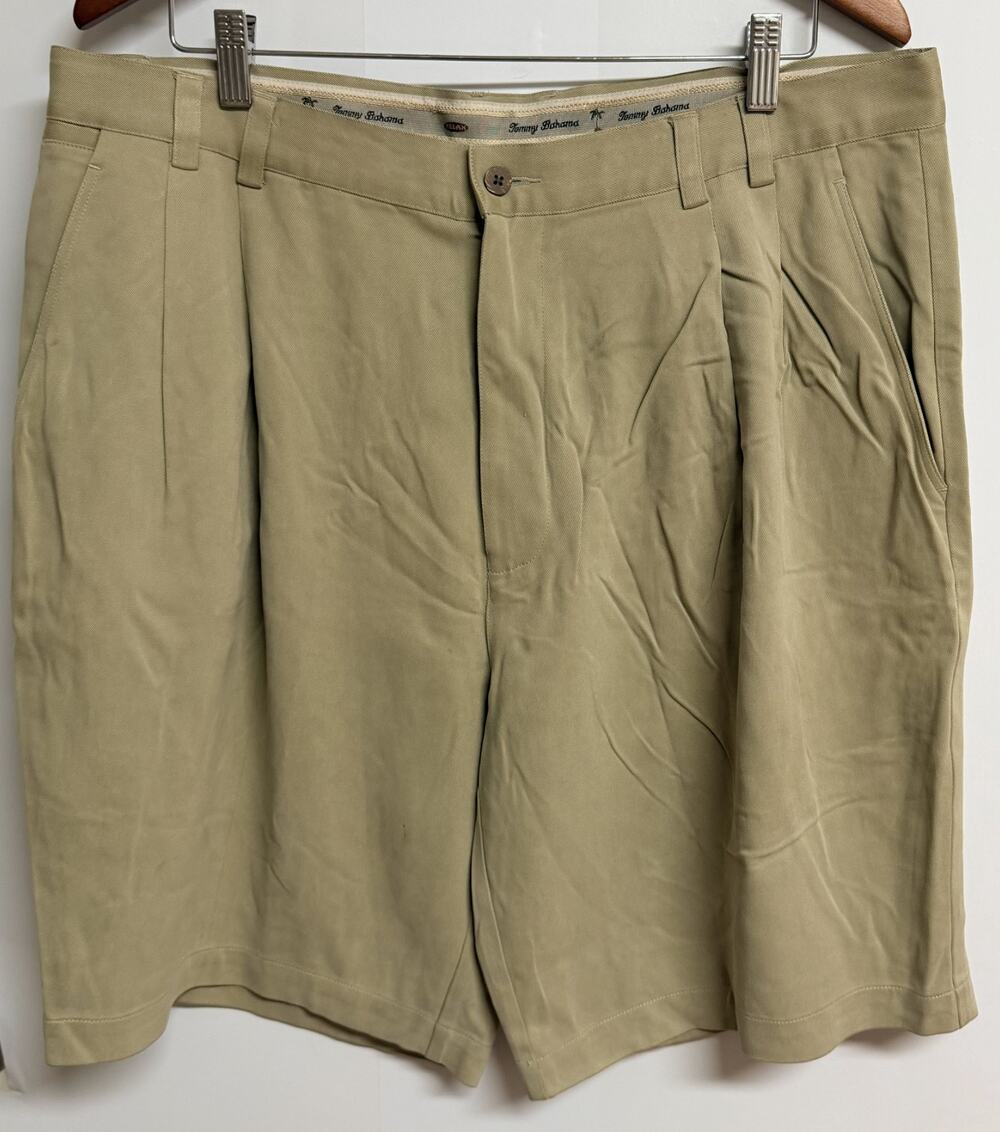 Tommy Bahama Chino Short Men 38 Tan Beige Pleat Pocket Relaxed Golf Classic Silk